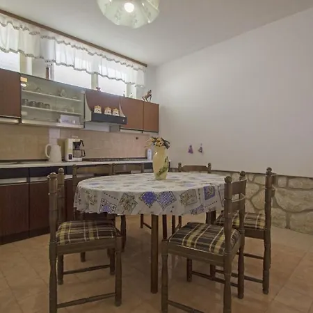 Andrea Apartment